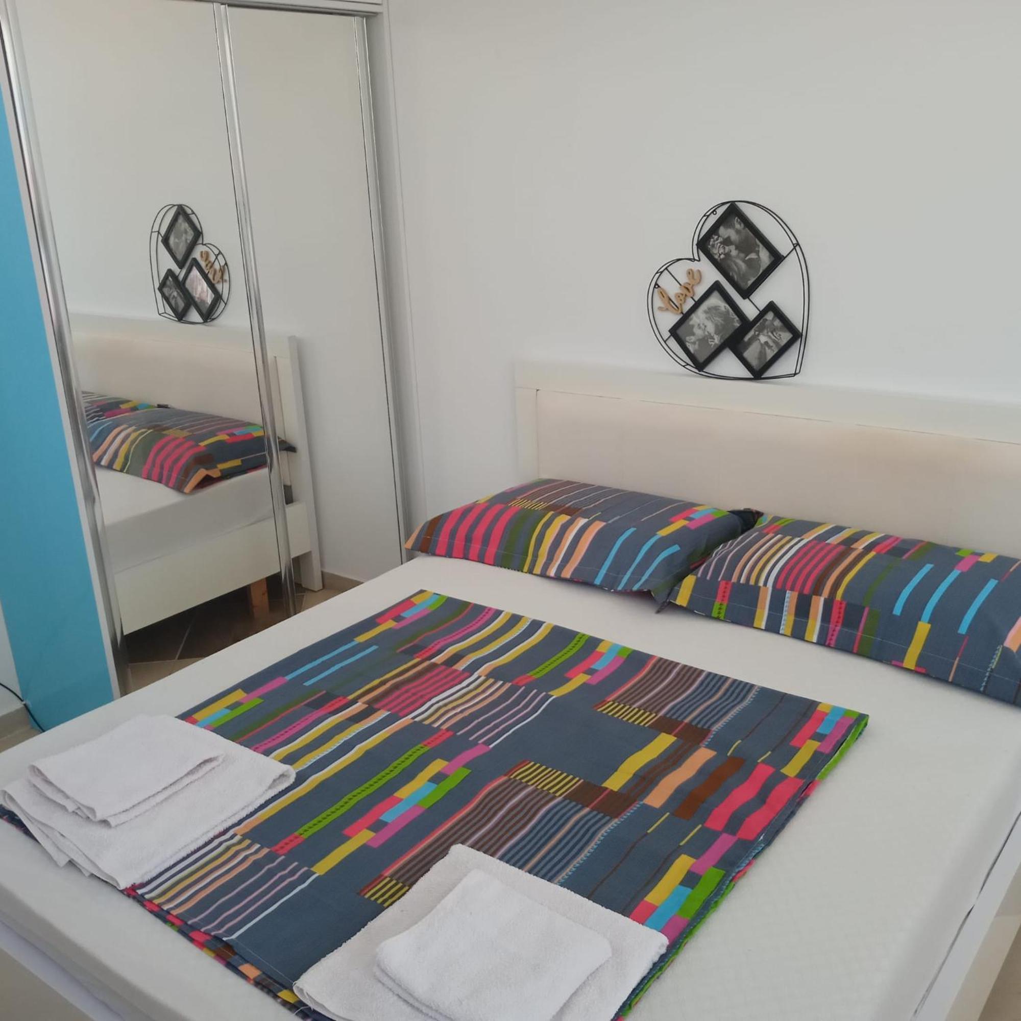 Apartment Thousand Kisses Saranda Kültér fotó